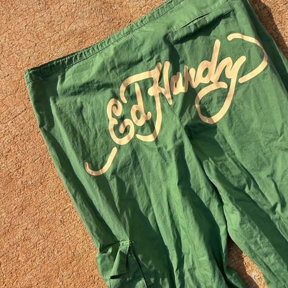 Ed Hardy Women’s Size Small Wide Leg Cargo Pants in Army Green - Picture 9 of 14